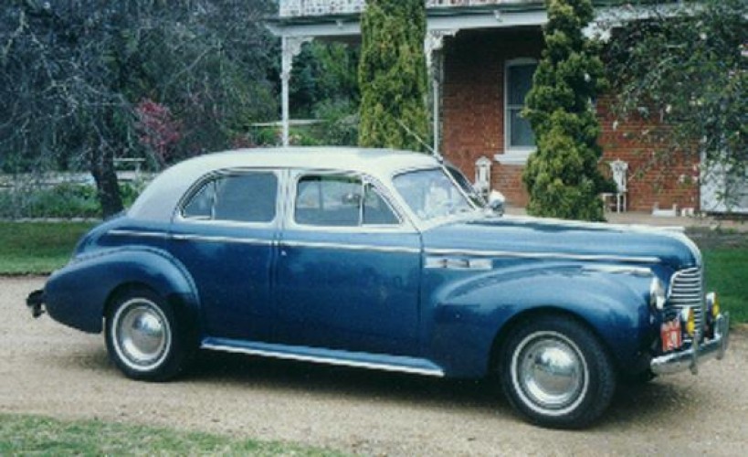 1940 Model 51 Super Sedan