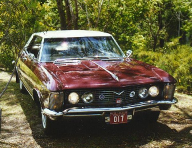 1964 Model 4747 Riviera Coupe