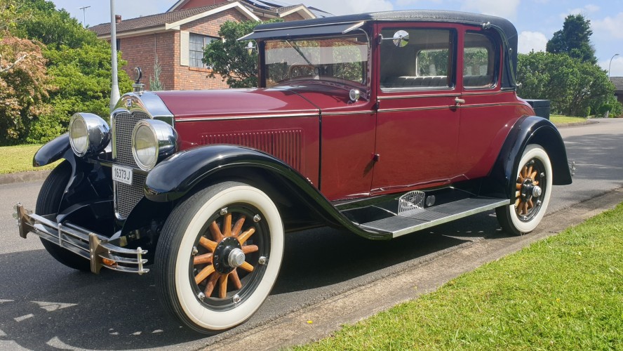 1928 Buick 5 passenger coupe