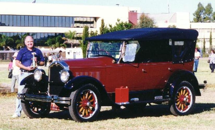 1926 Model 26-25 Standard Six Tourer