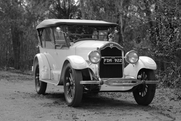 1925 Model 25-25 Standard Six Touring